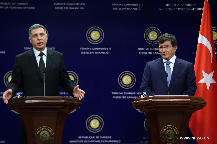 وزير الخارجية التركي يحث تركمان العراق على تجنب الانقسام الطائفي