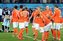 منتخب هولندا يغيب عن المباراة النهائية لكأس العالم