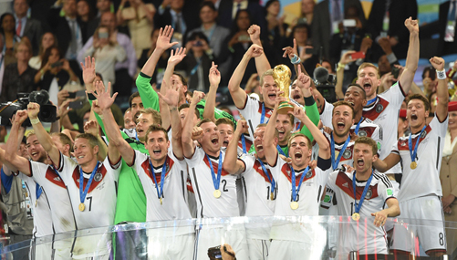 ألمانيا تتوج بلقب كأس العالم