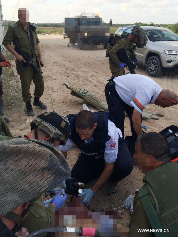 مقتل إسرائيلي جراء إطلاق صواريخ من غزة ونتنياهو يتعهد باستمرار الغارات على القطاع