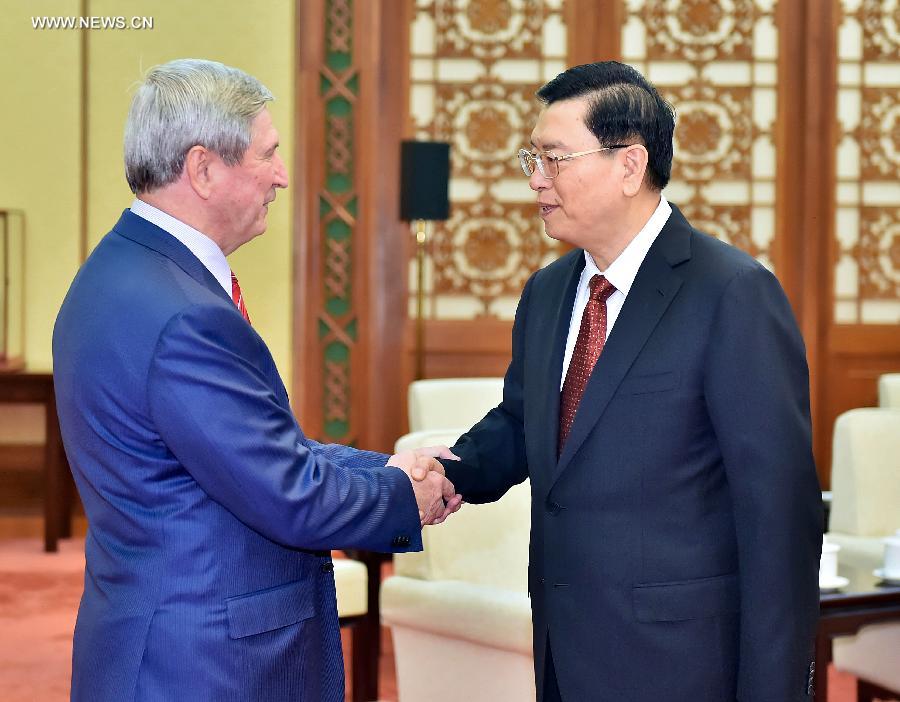 الصين وروسيا تتعهدان بتعزيز التبادلات البرلمانية 
