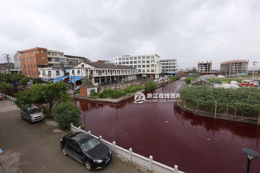 ظهور مفاجئ لنهر من الدم يثير الرعب في الصين    
