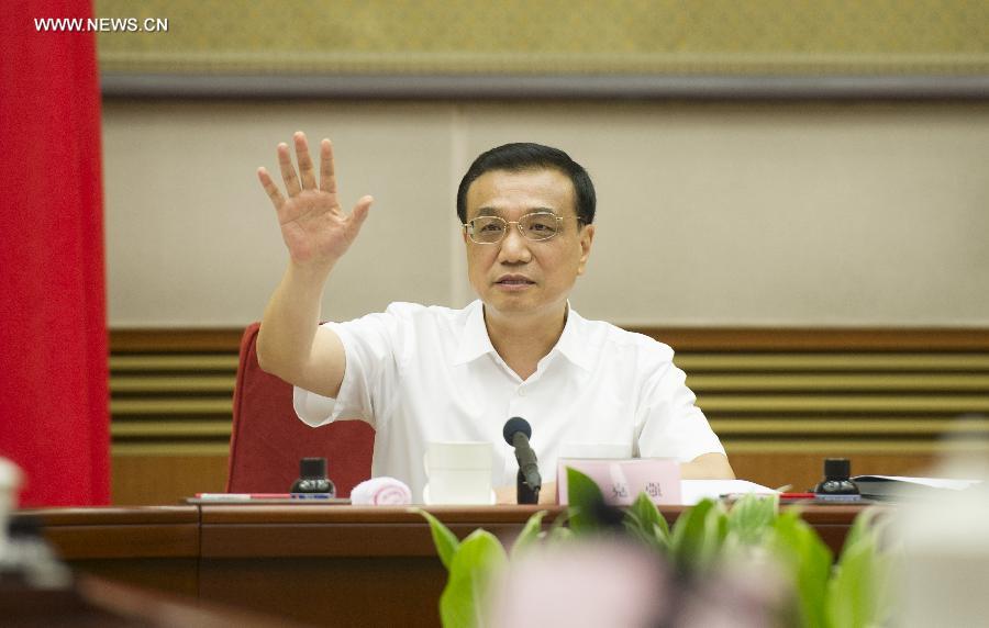 رئيس مجلس الدولة الصيني يؤكد على سن إجراءات لتنمية شمال شرق الصين
