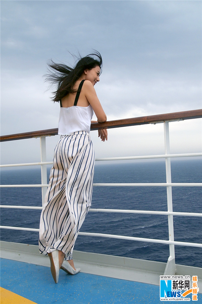 البوم صور ممثلة صينية قاو يوان يوان في اوربا