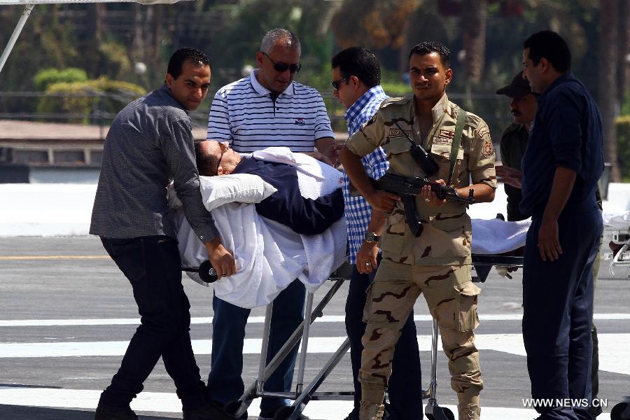 مبارك: لم آمر بقتل المتظاهرين أو بإشاعة الفوضى خلال ثورة يناير