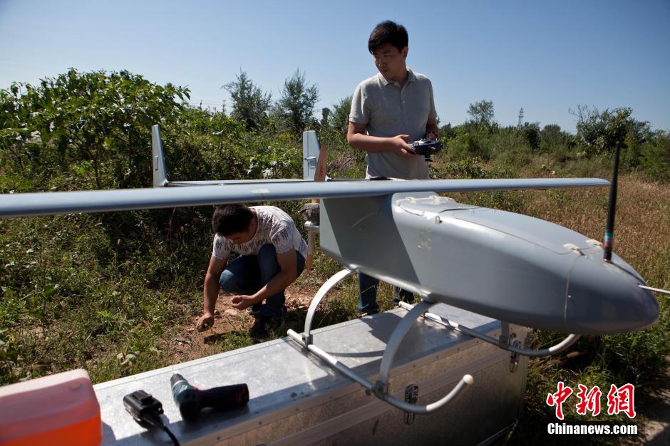 شرطة بكين تبحث عن مناطق زراعة المخدرات بالطائرة بدون طيار