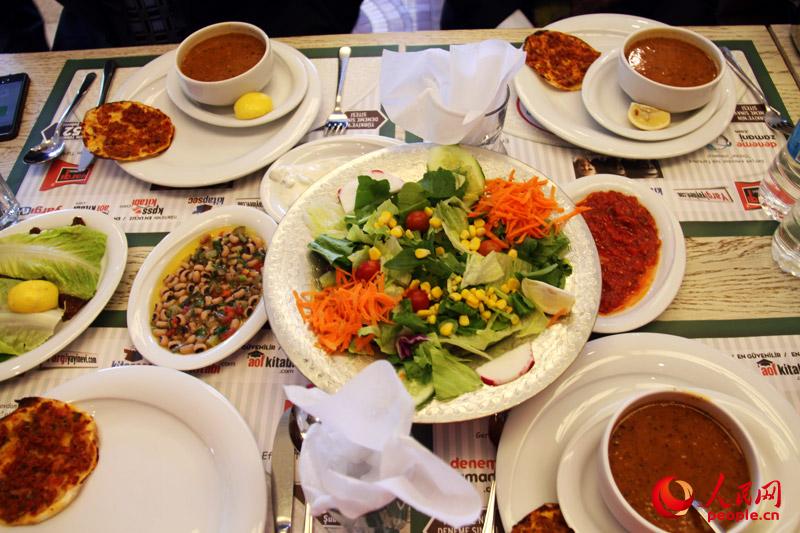 الأطباق التركية ذات الجاذبية صعبة المقاومة