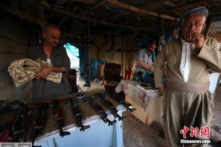 رفع الستار عن أسواق الأسلحة العراقية