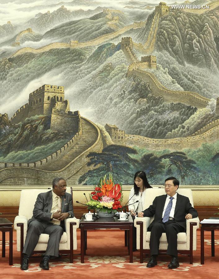 كبير المشرعين الصينيين يجتمع مع رئيس مجلس النواب الإثيوبى