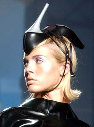 الموضة لن تُفهم...