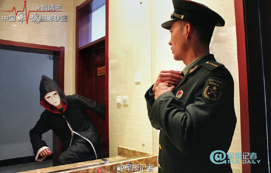 طلاب صينيون يعرضون صوراً إبداعية قبل وبعد التحاقهم بالمعاهد العسكرية