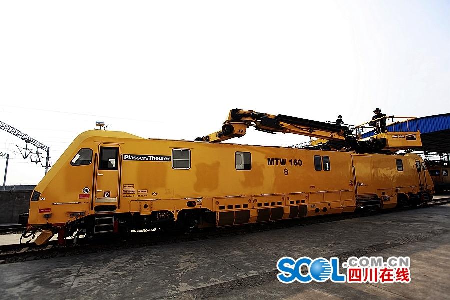 ظهور أول "سيارة إسعاف" في القطارات فائقة السرعة بالصين