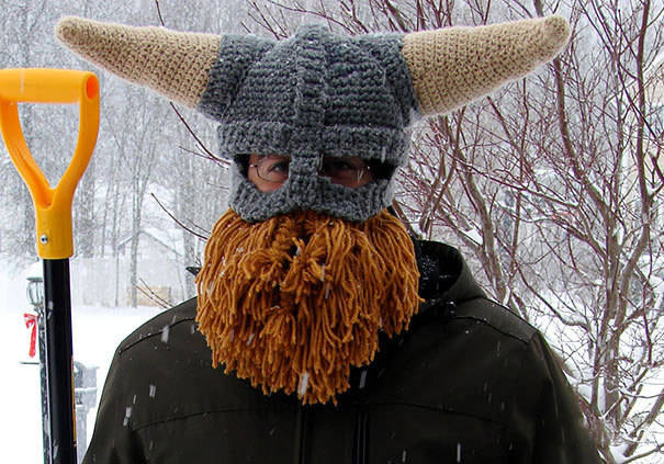 قبعات ظريفة الأشكال فى الشتاء