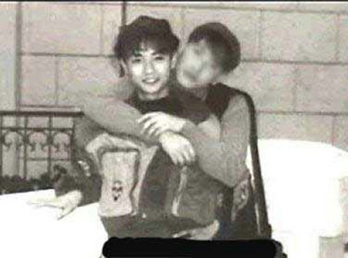 تتلاقى أجمل "متحولتي الجنس" التايلندية والكورية...