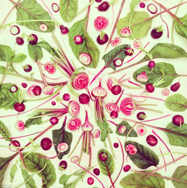 فنانة بريطانية تبدع رسوما جميلة بالخضروات والفواكه