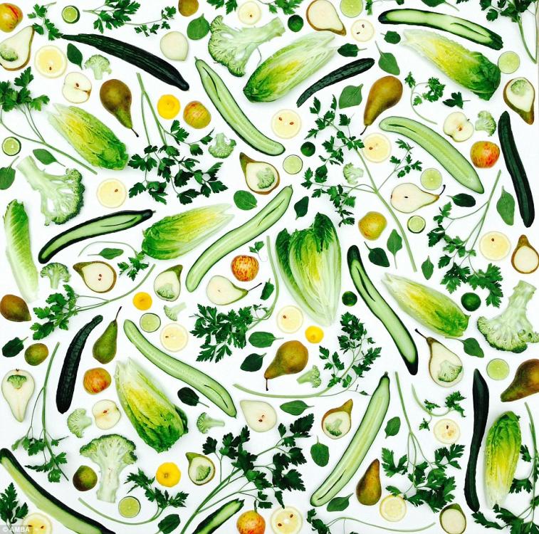 فنانة بريطانية تبدع رسوما جميلة بالخضروات والفواكه