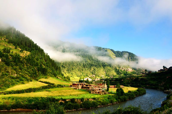 بانما.. أجمل مناطق تجمعات أبناء قومية التبت