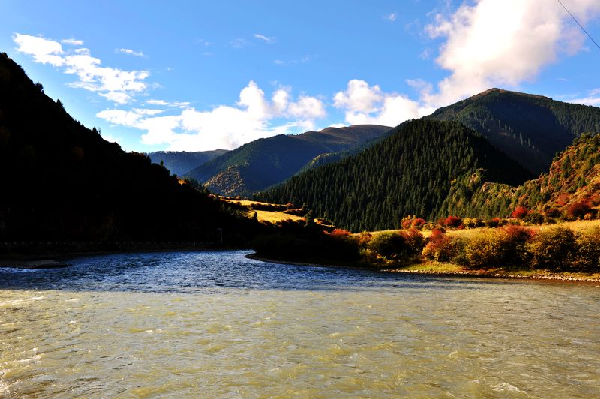 بانما.. أجمل مناطق تجمعات أبناء قومية التبت