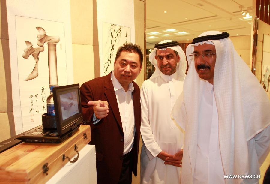 إفتتاح معرض الفن التشكيلي الصيني في دبي