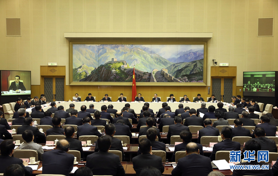 رئيس مجلس الدولة الصيني يتعهد بنقل بعض السلطات لمستويات أقل للحد من الفساد