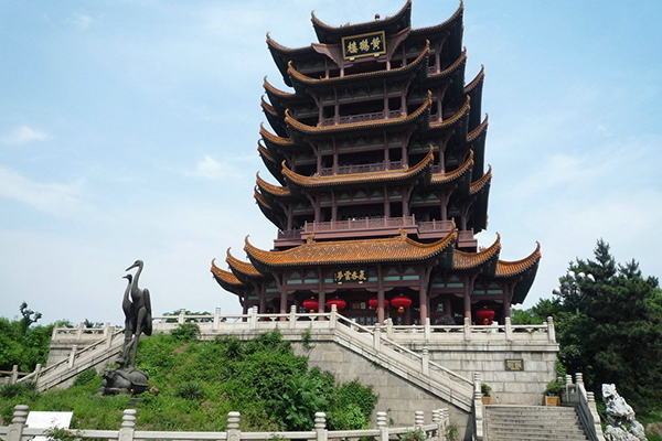 برج الرافعة الصفراء في مقاطعة هوبي 