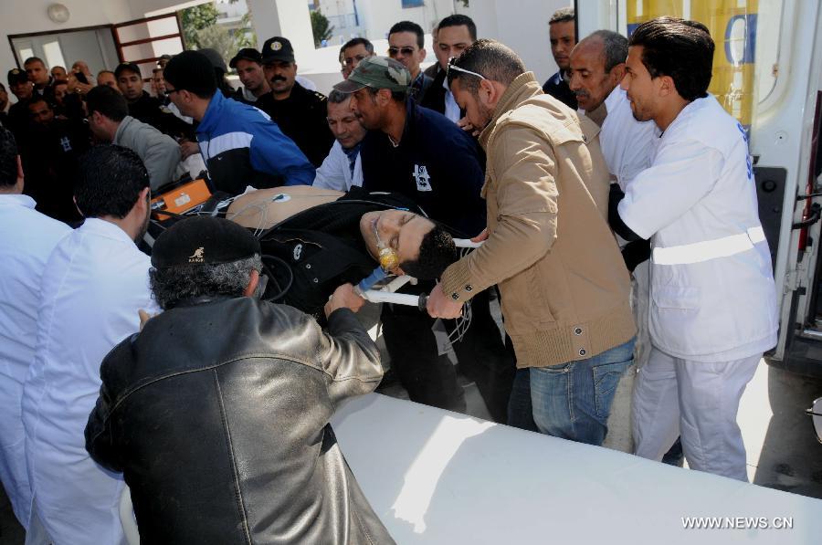 مقتل 21 شخصا بينهم 17 سائحا اجنبيا في هجوم إرهابي بتونس العاصمة