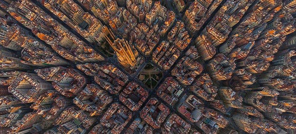 مدينة برشلونة في اسبانيا