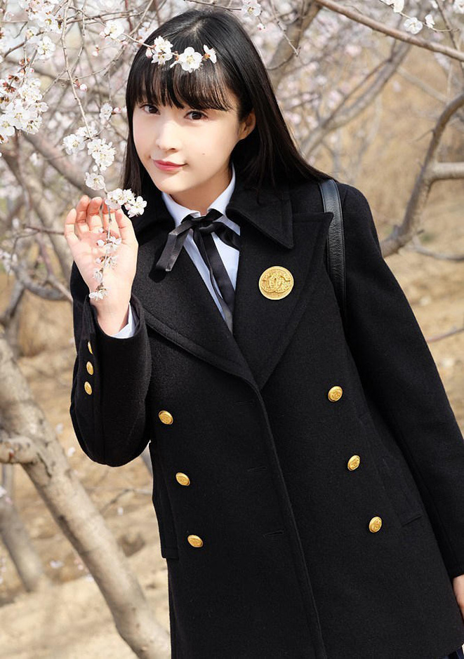 البوم صور لأجمل طالبة جامعية فى الصين