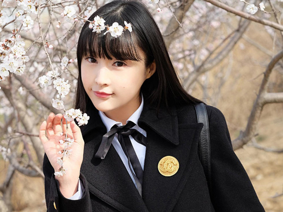 البوم صور لأجمل طالبة جامعية فى الصين