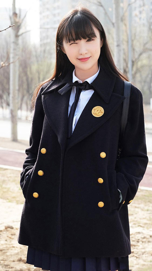 البوم صور لأجمل طالبة جامعية فى الصين