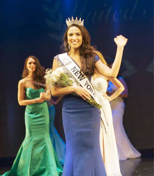 مغربية تنتزع لقب ملكة جمال نيويورك