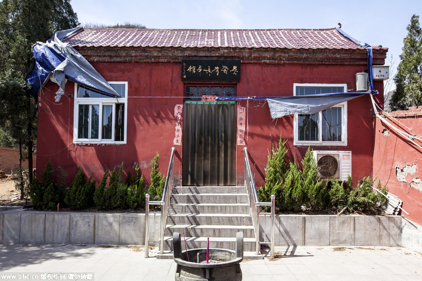 أعجوبة..عدم تعفن جثمان راهب صيني معمر رغم مرور 17 عاما على وفاته