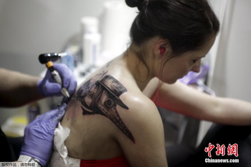 ليوبليانا تجذب عشاق فنون الوشم