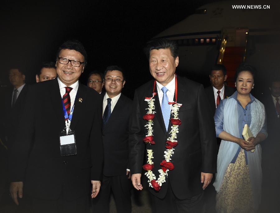 الرئيس الصيني يصل جاكارتا لحضور قمة اسيا-افريقيا