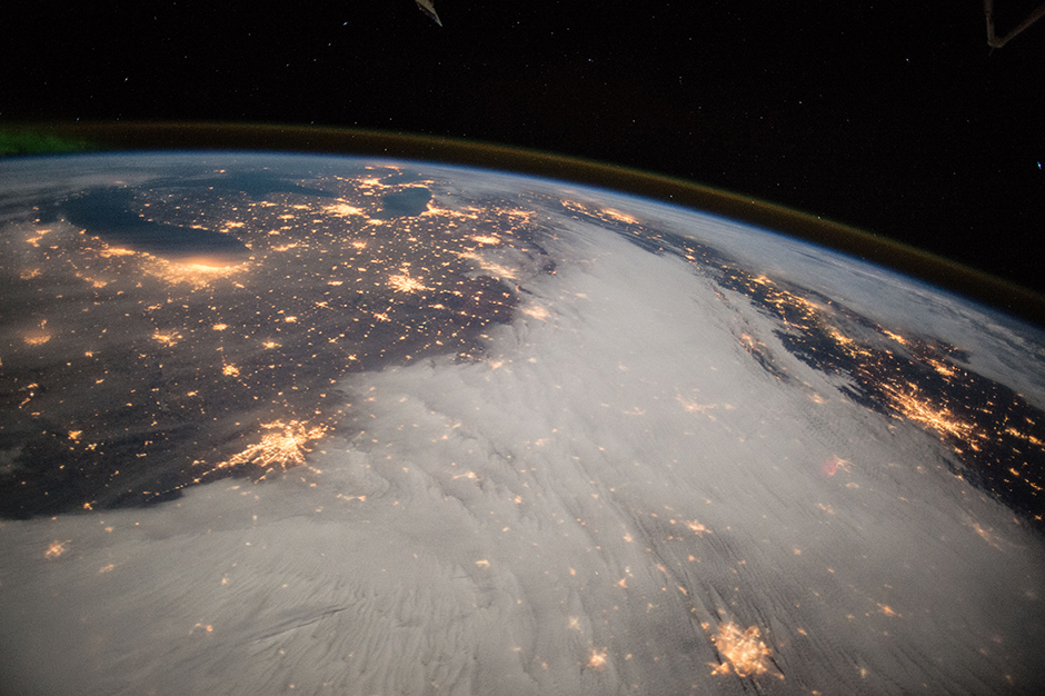 الصور التي التقطتها ناسا تظهر جمال الأرض