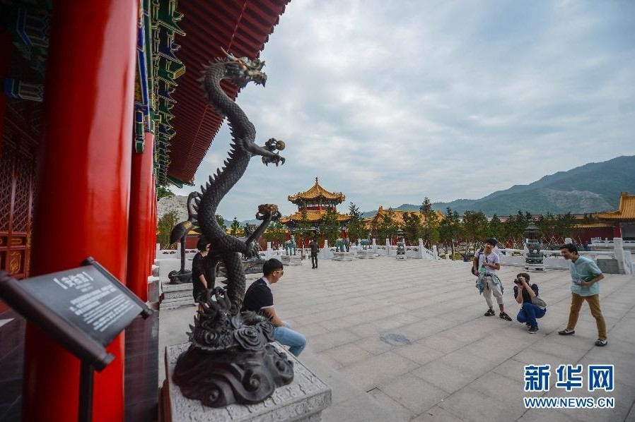 الصين تخصص 30 مليار يوان لإعادة بناء حديقة يوان مينغ التي حطمها الغزو الإستعماري