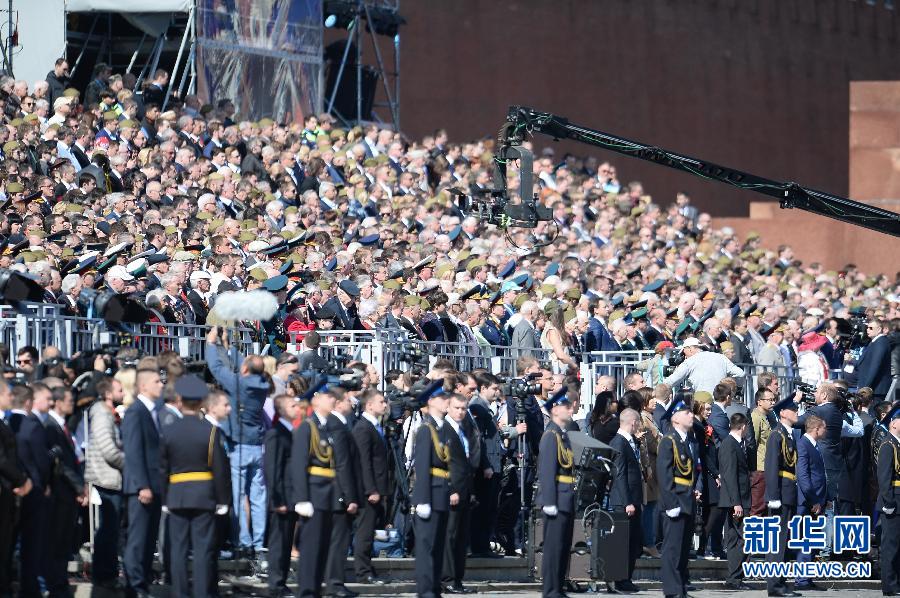 عرض عسكري روسي لإحياء ذكرى الانتصار في الحرب بحضور الرئيس الصيني