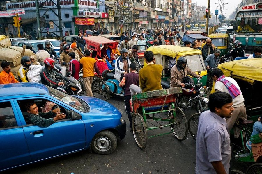 اكتشاف العالم- الهند تشهد أوضاع حركة مرور خطيرة