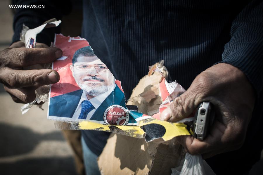 الحكم بالإعدام على مرسي في قضية "الهروب من السجن"