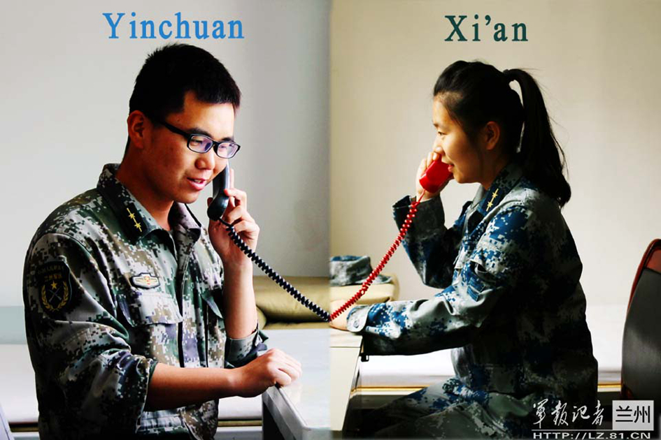 قصة حب جندي وجندية، فرقهما العمل وجمعهما "الفوتوشوب"