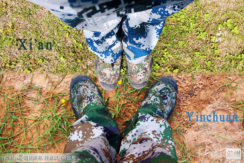 قصة حب جندي وجندية، فرقهما العمل وجمعهما "الفوتوشوب"