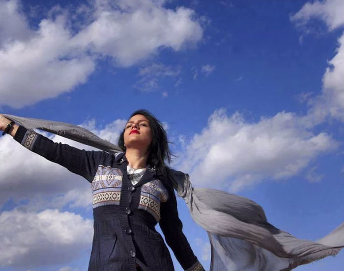 حملة "خلع الحجاب"تشهد رواجا كبيرا ومستمرا فى ايران