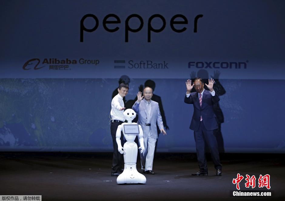 ما يون مؤسس "علي بابا" يستثمر في صناعة الروبوتات اليابانية 