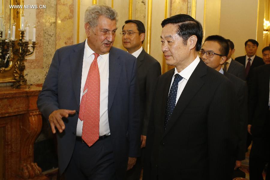 مسئول صيني يحث على تعزيز التعاون الصيني-الاسبانى فى إطار "الحزام والطريق"
