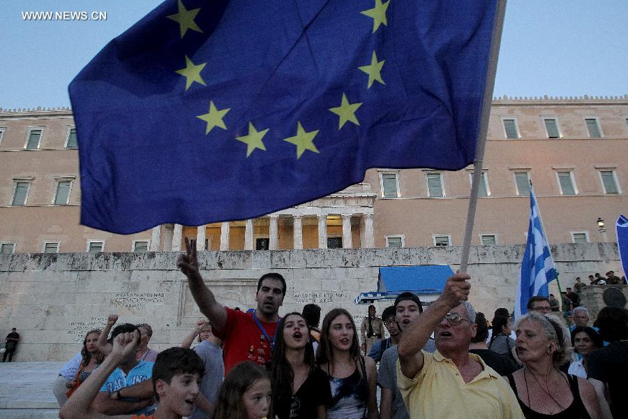 تظاهرات لمؤيدي اليورو في العاصمة اليونانية أثينا