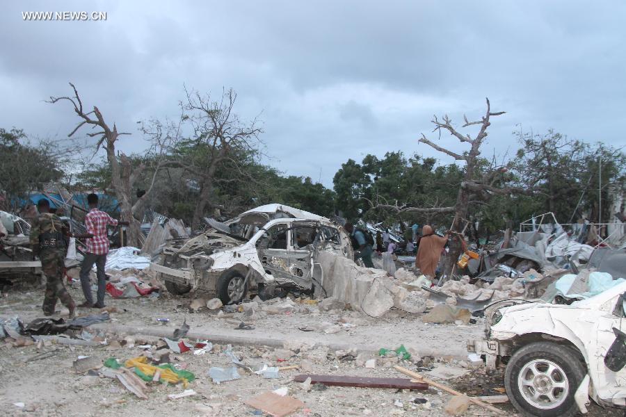 ارتفاع حصيلة ضحايا انفجار مقديشو إلى 15 قتيلا