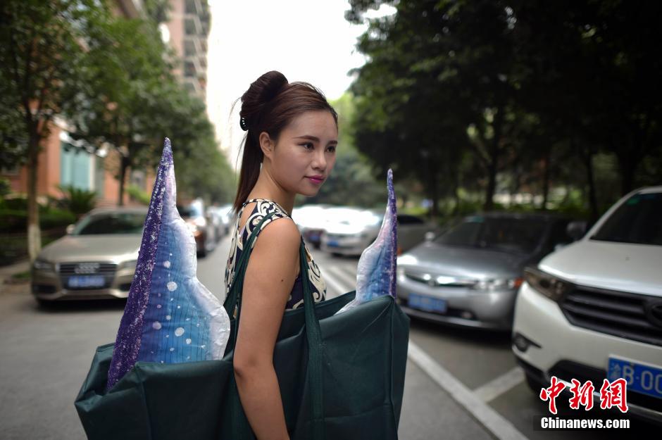 قصة بالصور: "حلم حورية البحر" لفتاة صينية