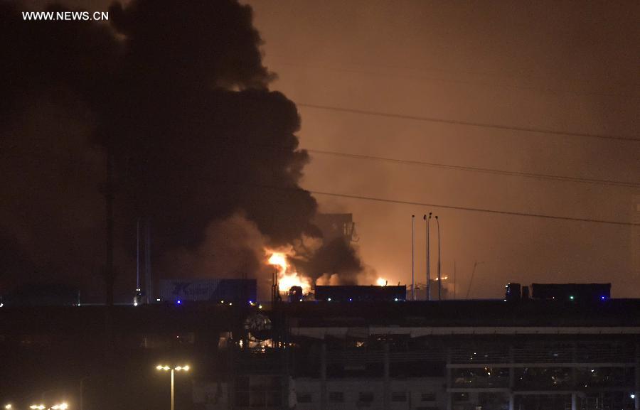 عاجل: ارتفاع عدد القتلى إلى 13 في انفجار مستودع تيانجين