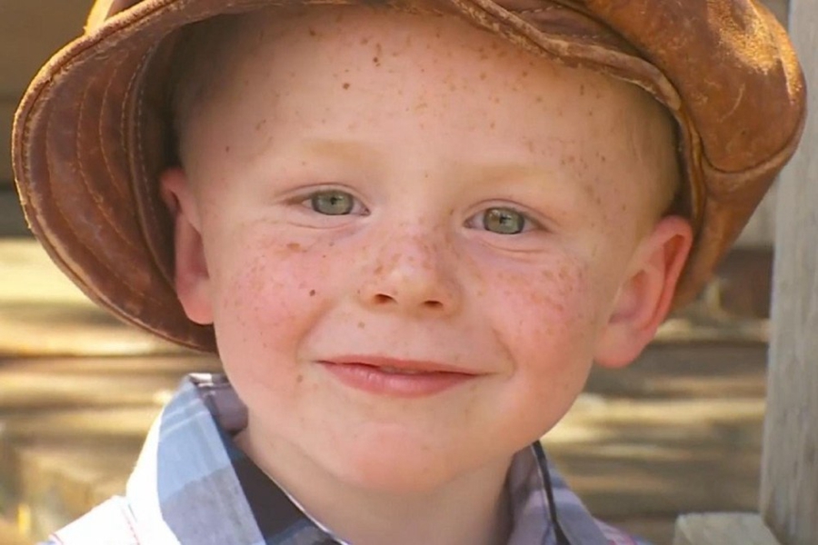 طفل 3 سنوات يتولى منصب عمدة بلدة أمريكية