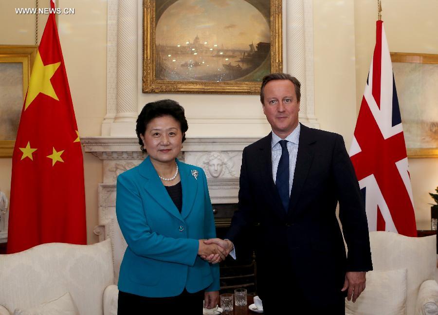 نائبة رئيس مجلس الدولة: الصين تعمل مع بريطانيا لتعميق الفهم المتبادل والصداقة